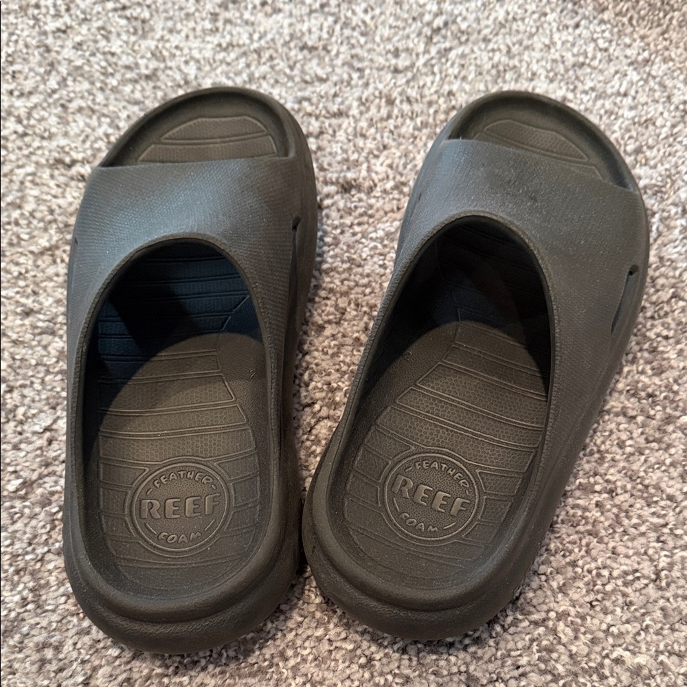 Reef Slide Sandals